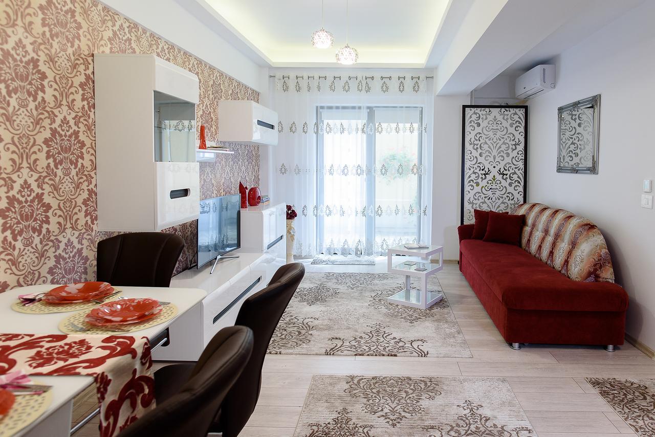 Carla'S Apartment, Airport & Train Station Shuttle Iasi Eksteriør bilde